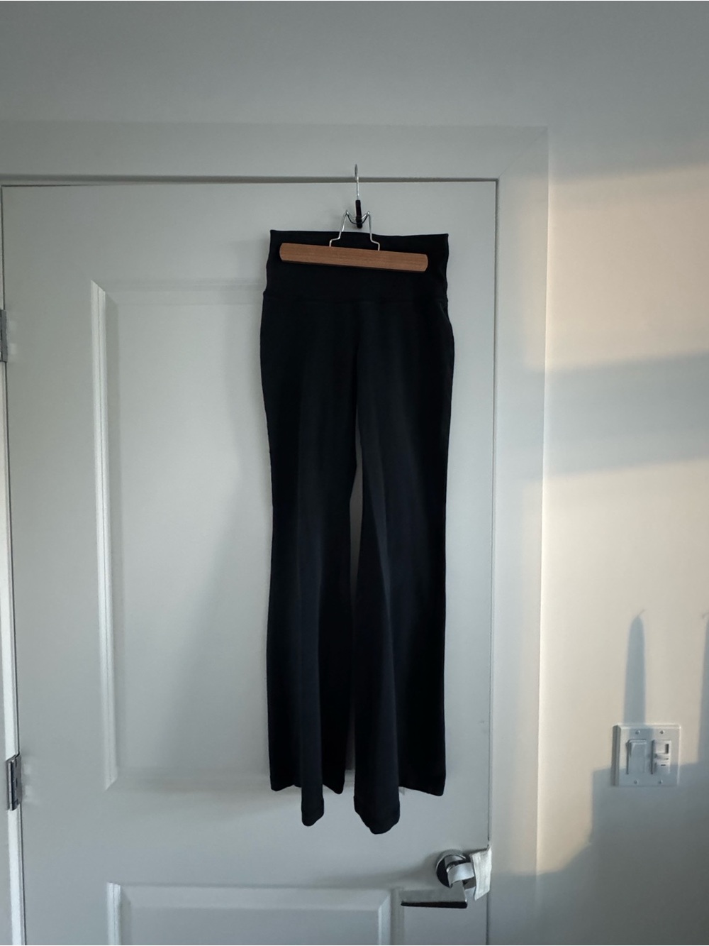 TNA High Waisted Flared Leggings